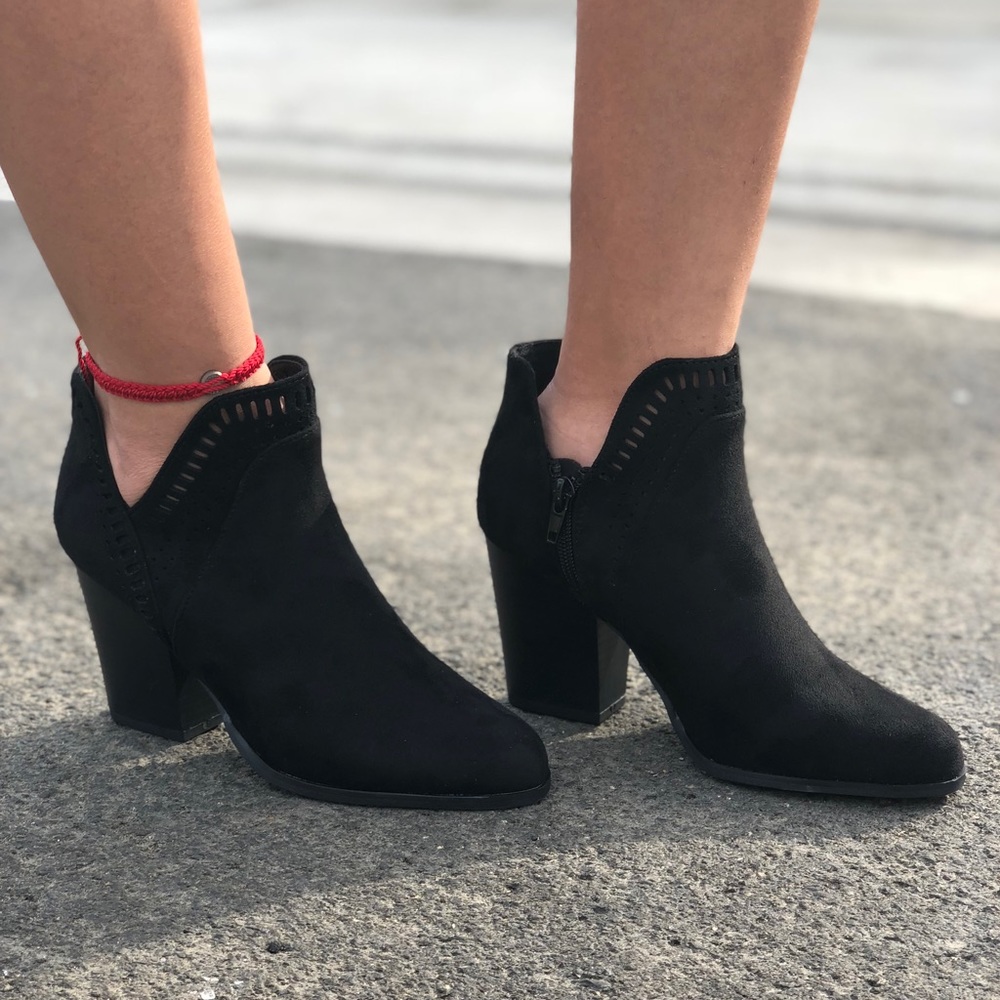 BLACK ANKLE BOOTIE SPLIT SHAFT - Picture 6 of 7